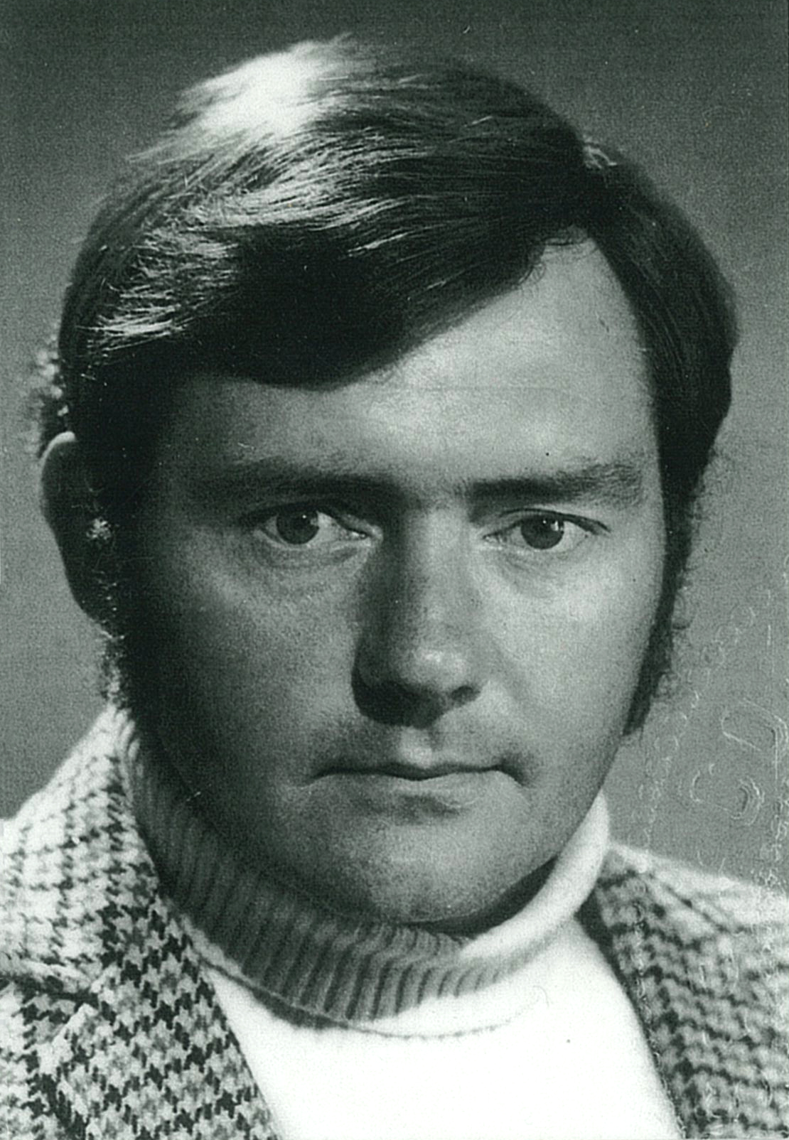 Photo of photos/Kenneth Scott McLennan b1939 portrait